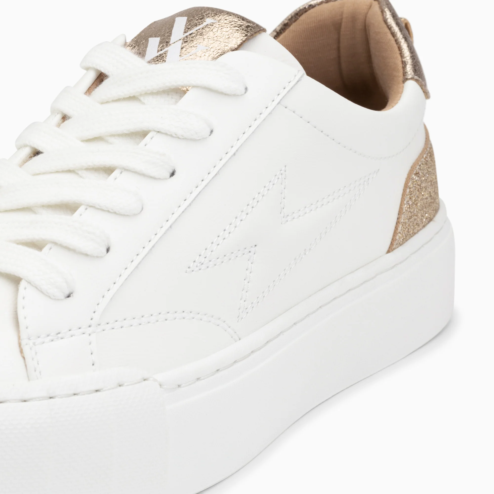 Sneakers-Baskets éclair Miley blanc et or à lacets