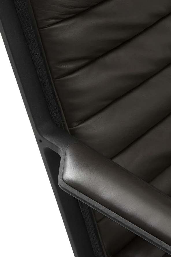Vipp Vipp456 Shelter Lounge Chair Sort