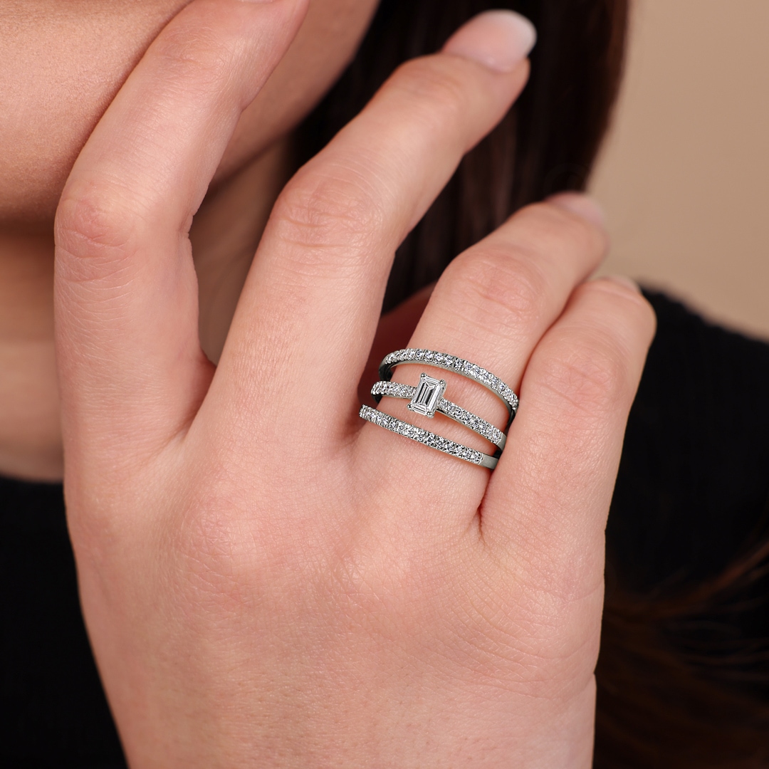 Verlobungsring mit Beisteckringen 750/18 K Weissgold mit Diamanten 0.75 ct H/si