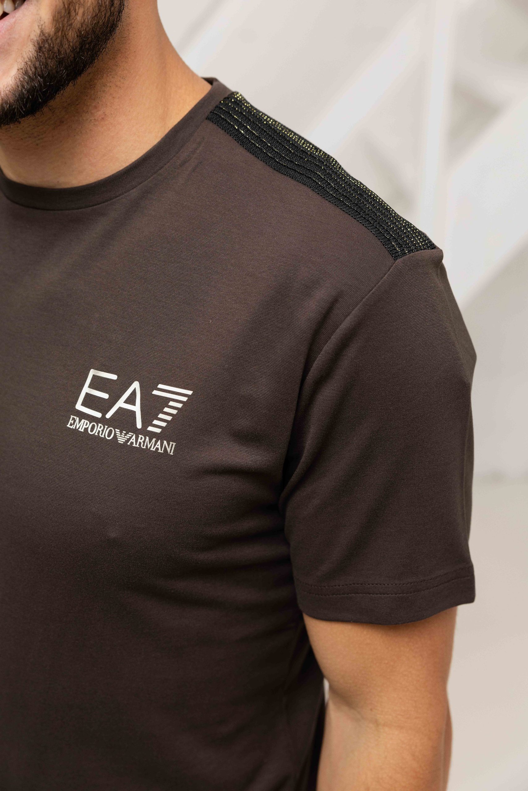 EA7 Emporio Armani 7M000299 T-Shirt Heren Bruin