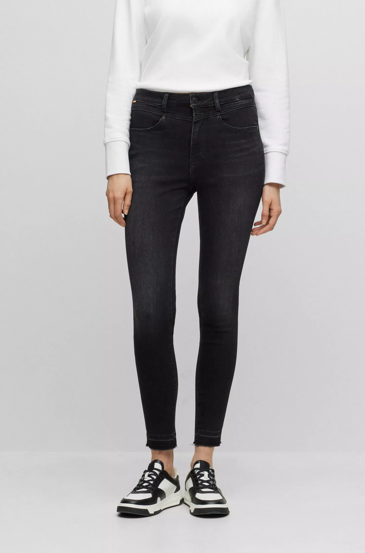 Calça jeans BOSS preta de cintura alta em denim elástico preto