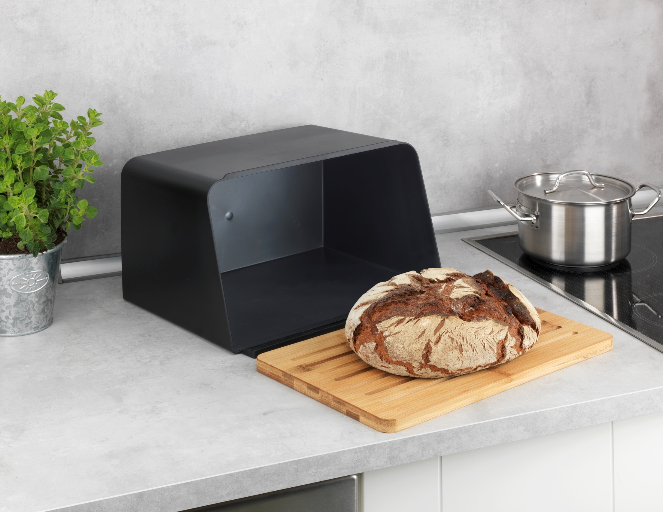 WENKO Brotkasten »Modell Kubo« 1 Stk. tlg. moderne Brotbox mit integriertem Schneidebrett als Deckel
