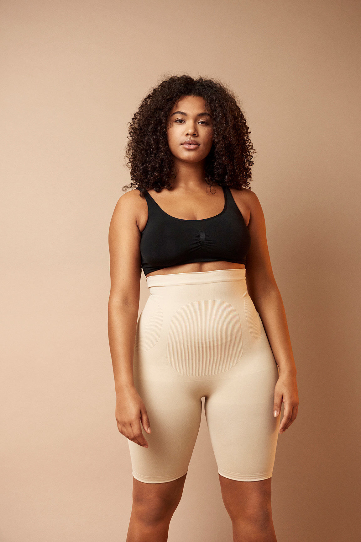 Højtaljede shapewear shorts