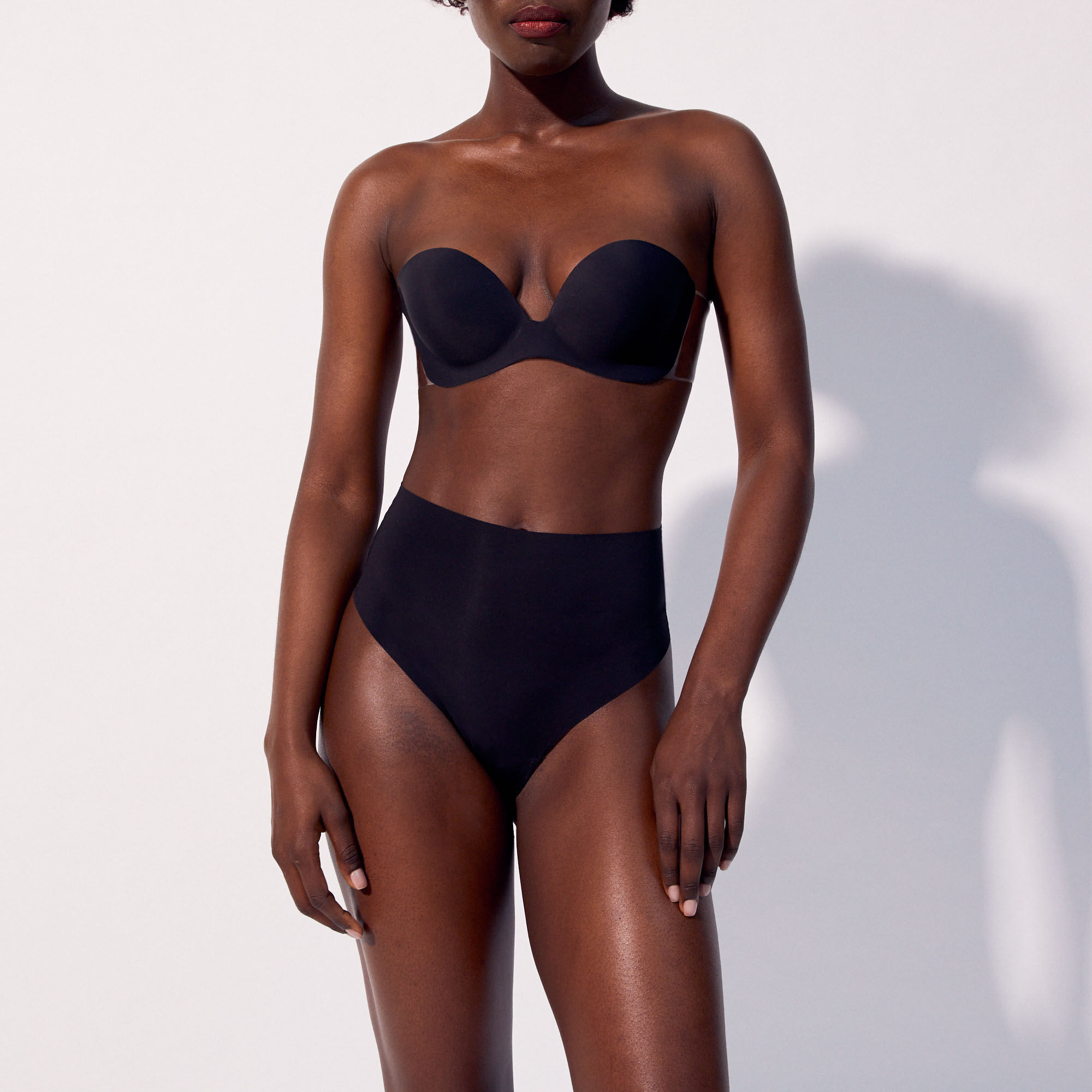 Soutien-gorge bandeau dos nu