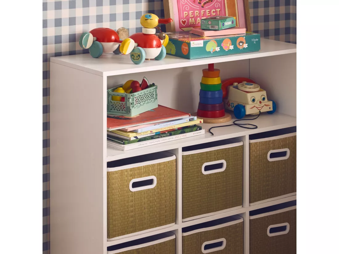 Meuble de rangement pour enfant avec 7 compartiments et 6 paniers en fibre végétale