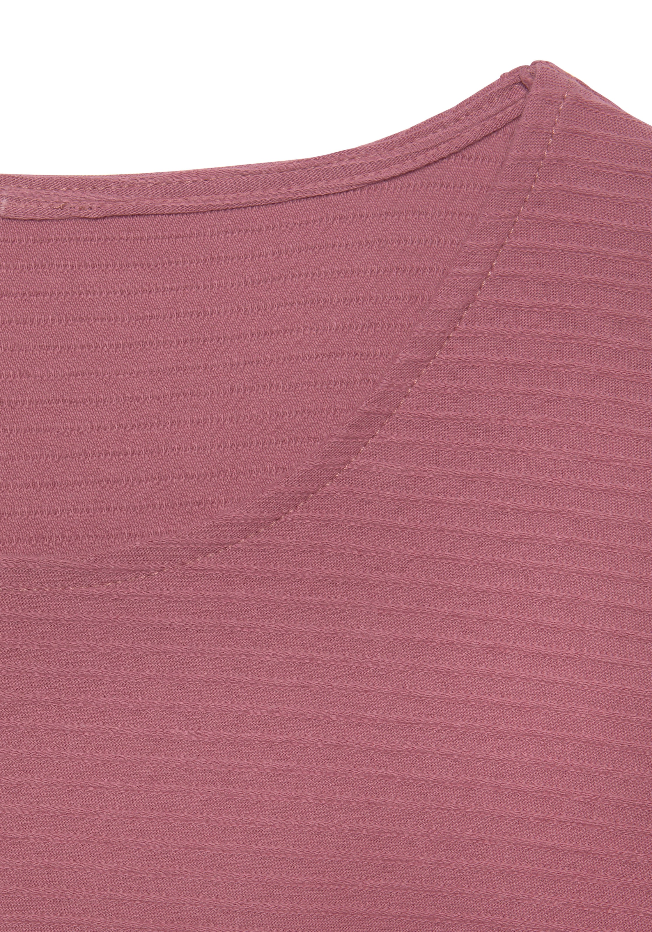 LASCANA Langarmshirt »mit Streifenstruktur« aus weicher Baumwoll-Qualität