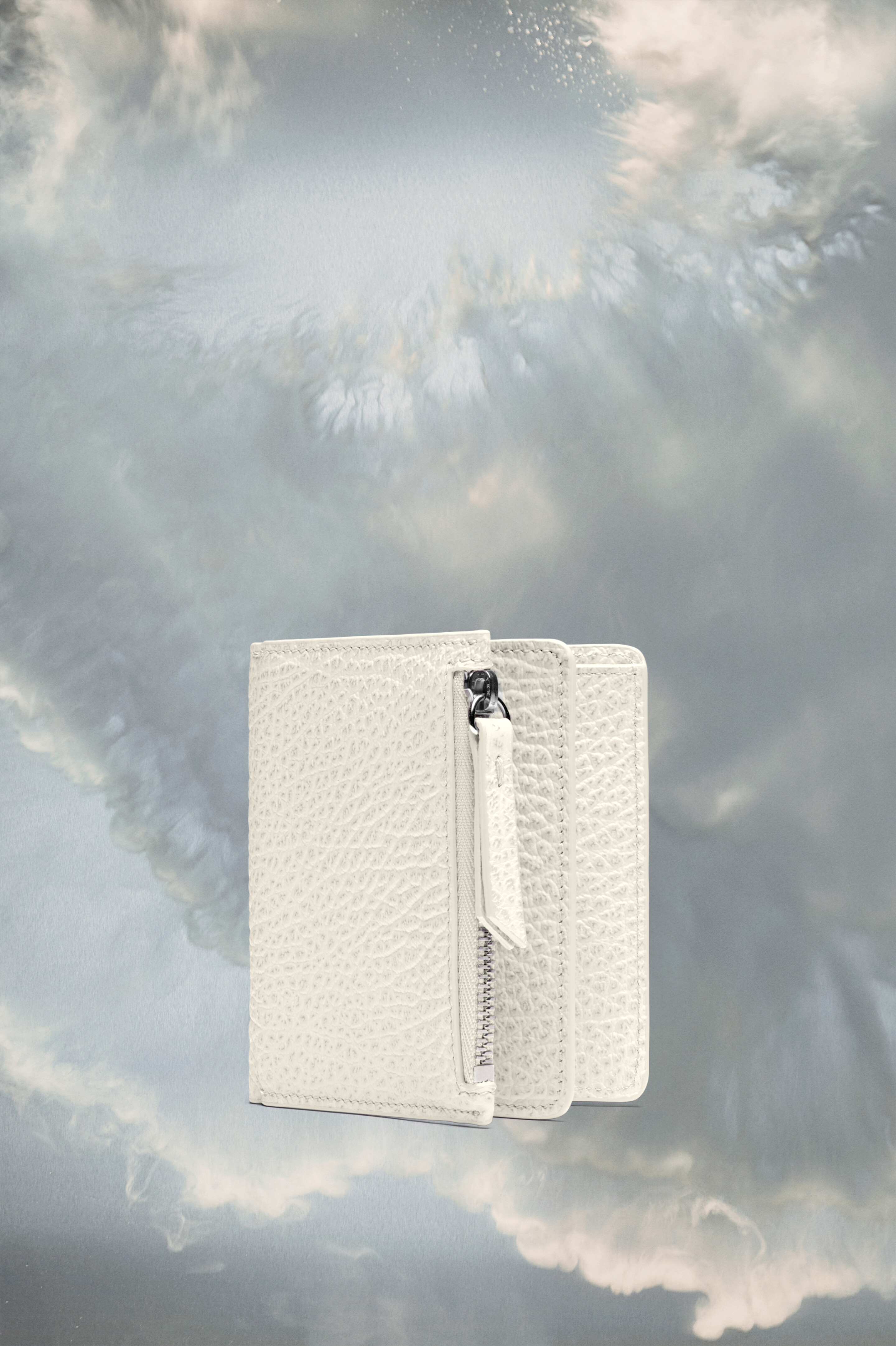 Portefeuille à rabat cuir grainé | Femme Gris clair