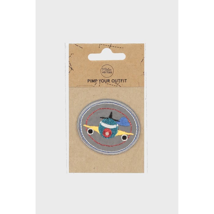 Atelier Veritas-Ovale patch met vliegtuig 5x6cm