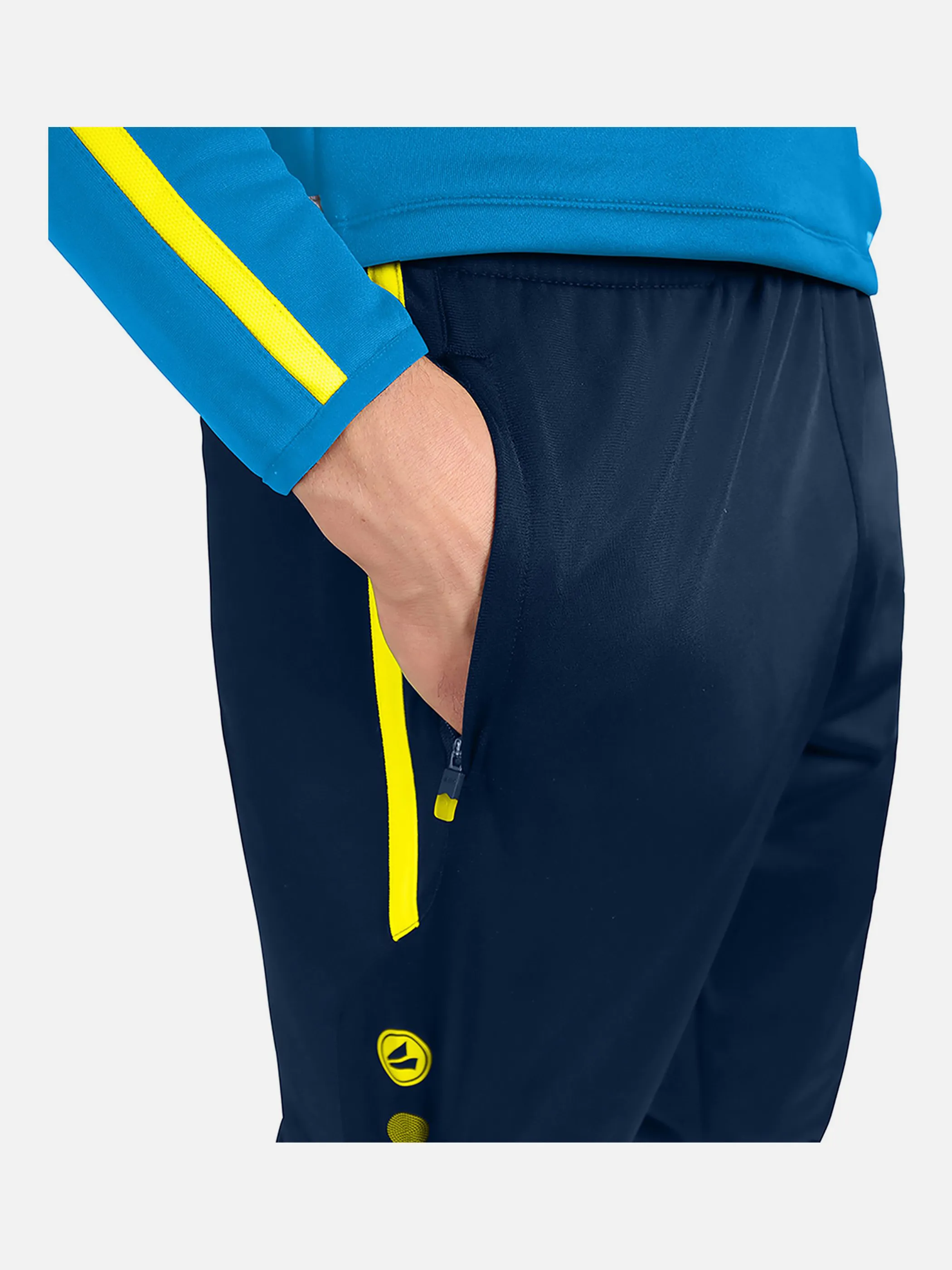 Herren Sporthose mit seitlichem Streifen