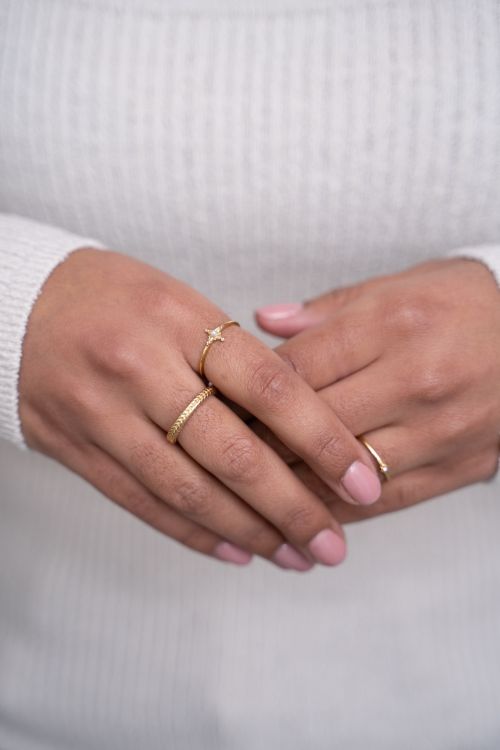 Minimalistische ring met parel