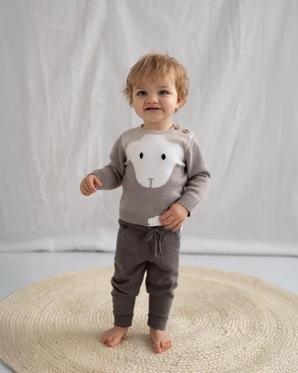Ullgenser med Lammemotiv – 100% Merino | Lammi