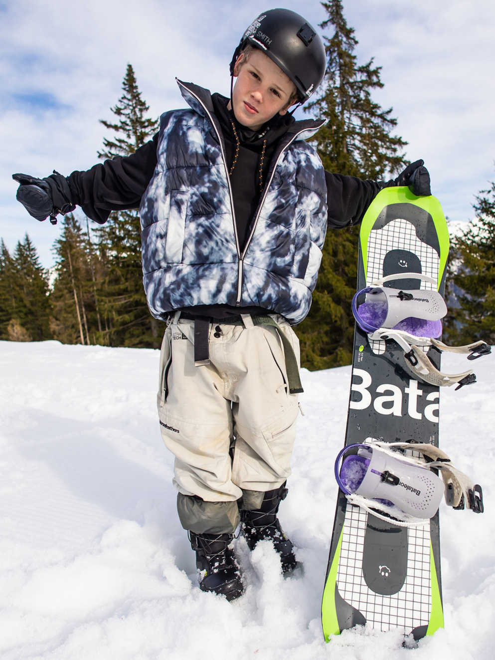 Bataleon Evil Teen 2025 Kids Snowboard uni