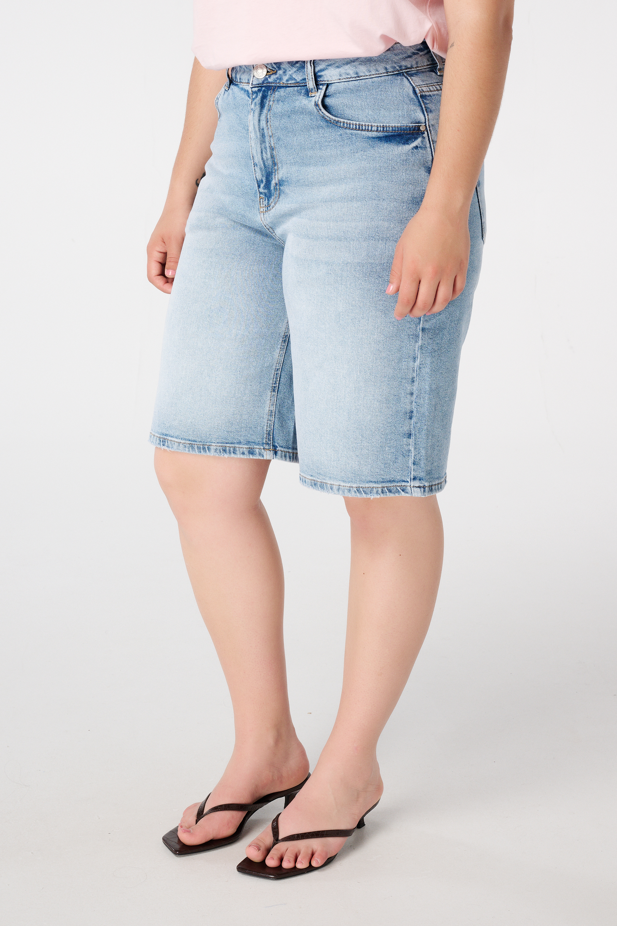 Korte spijkerbroek met stretch Bleached Denim