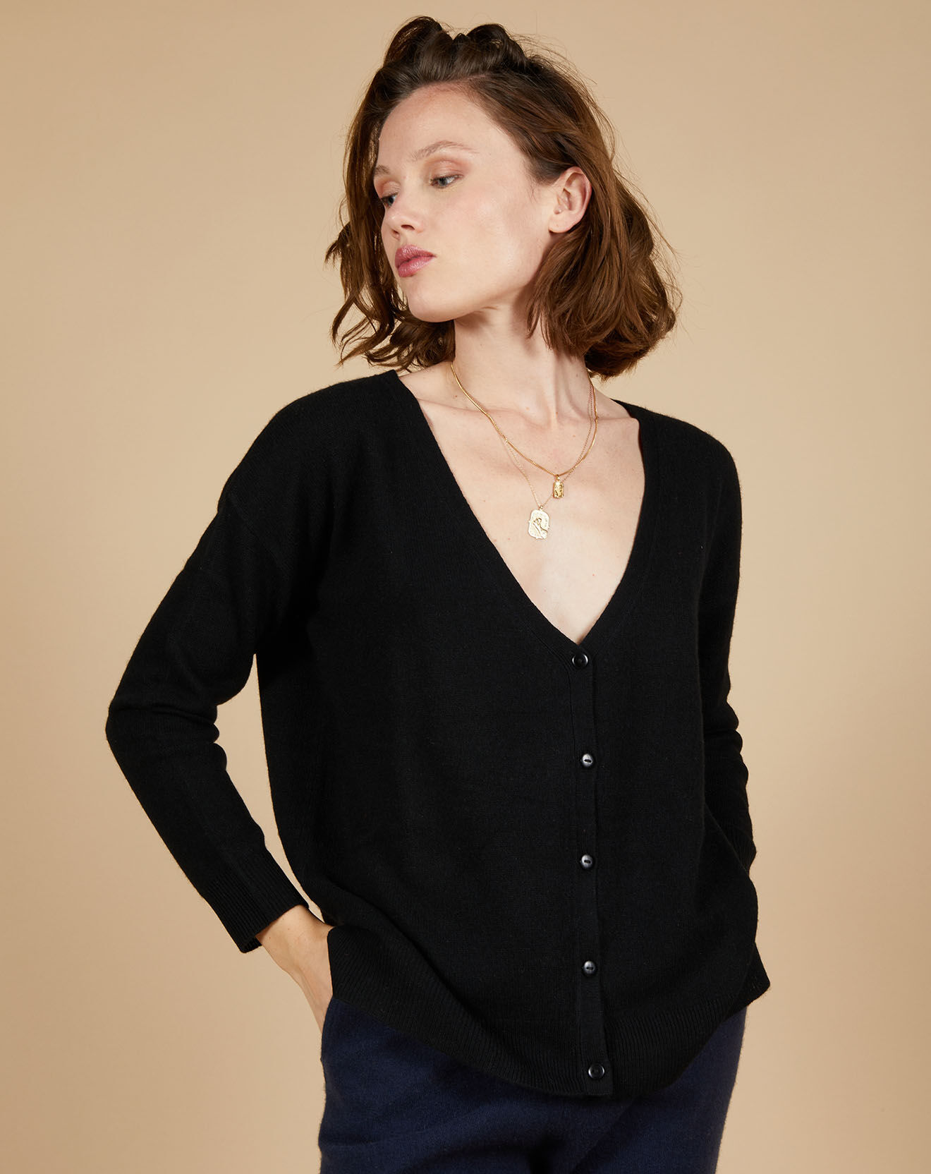 Cashmere Tribu Cardigan large 100% Cachemire Alisson2 noir