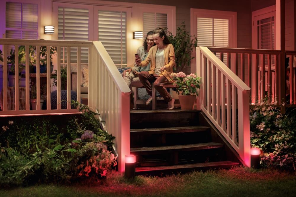 Philips Hue - Lucca Udendørs Lav Bedlampe - Warm White