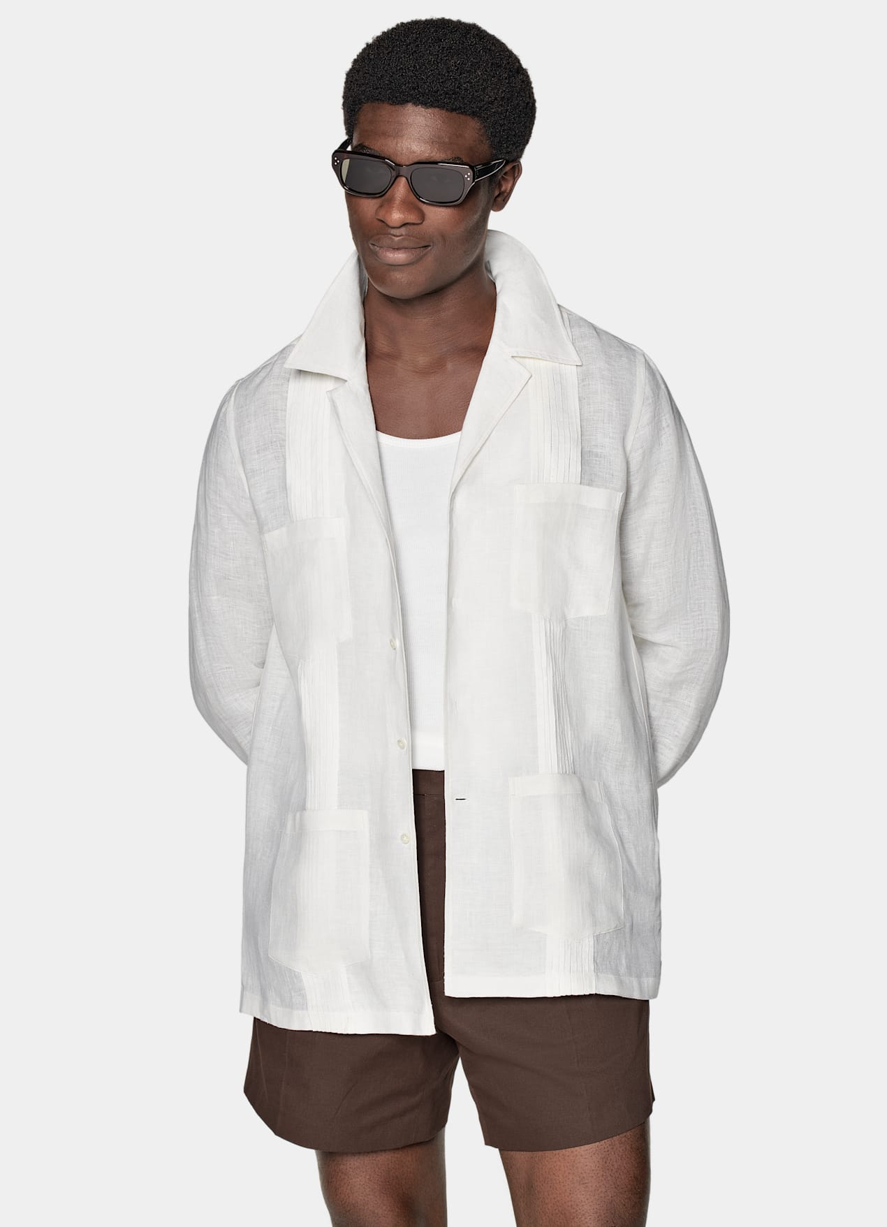 Chemise plissée ajustée poche plaquée blanche