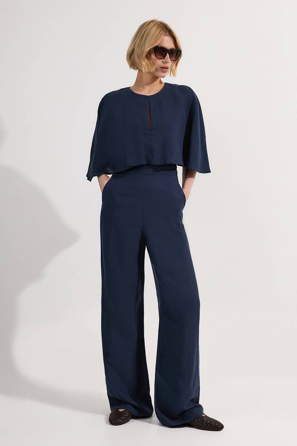 KarenMillen Combinaison cape dramatique en lin sur mesure haut de gamme