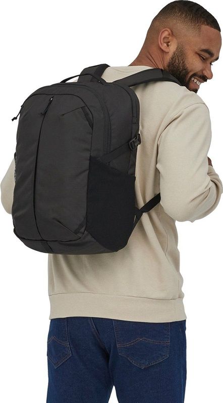 Patagonia - Refugio Day Pack - Schooltas - Zwart - 26L