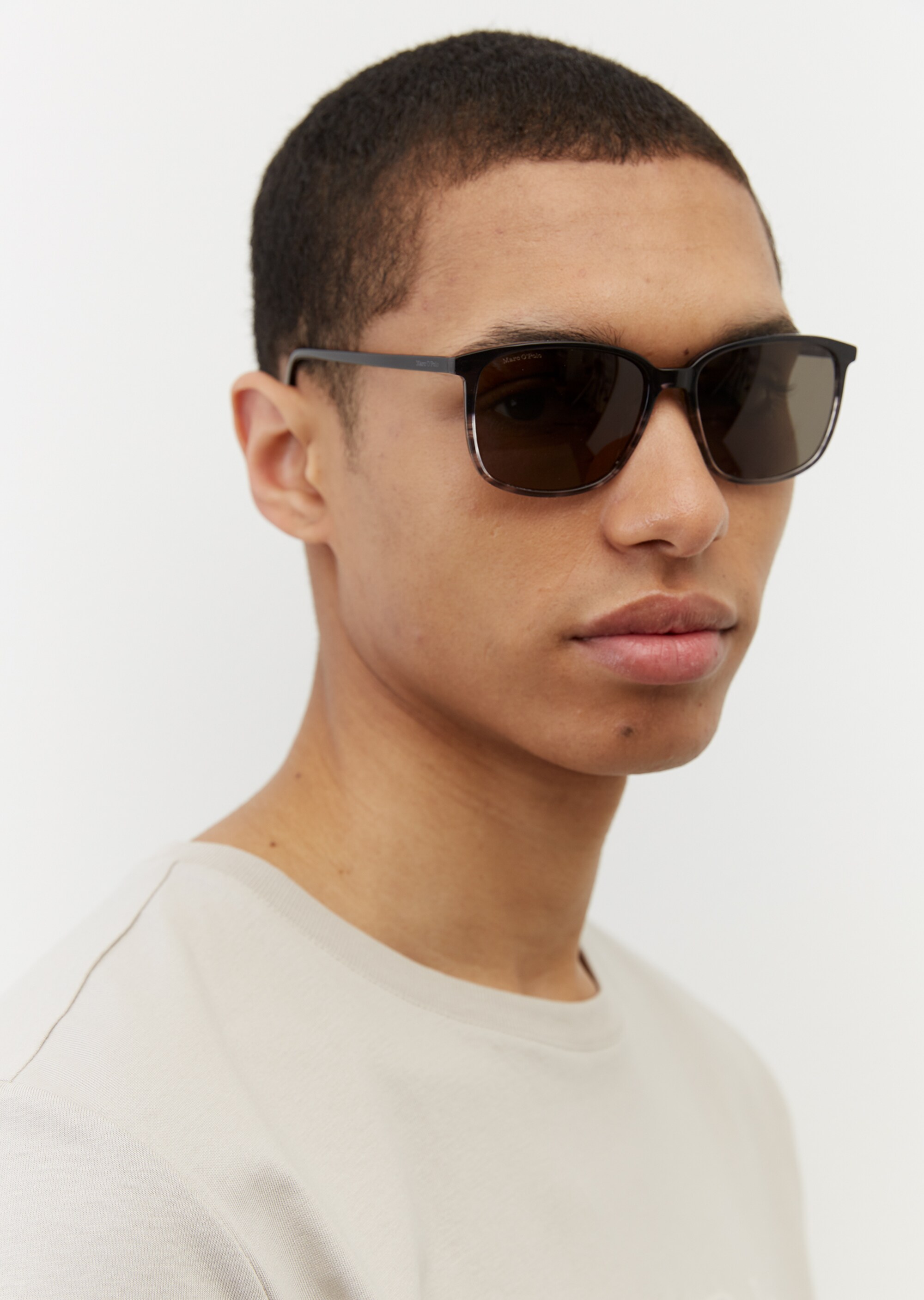 Herren-Sonnenbrille im Klassik-Look