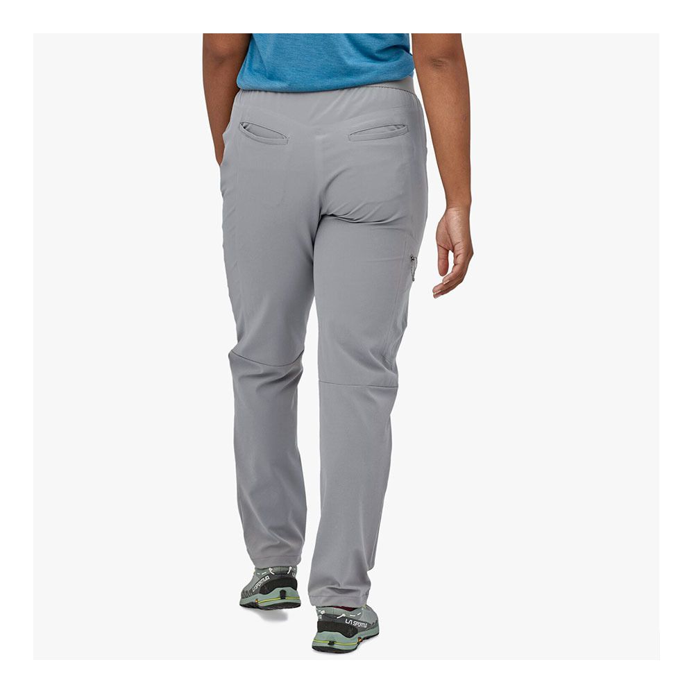 Patagonia CHAMBEAU ROCK - Pantalon Femme feather grey