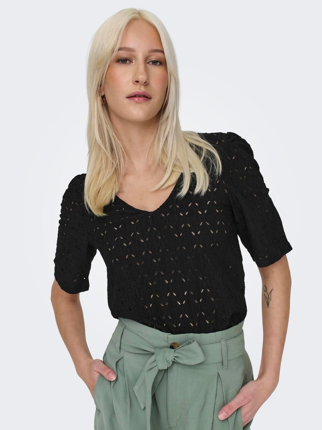 ONLROSA Top Black