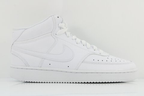 Nike Sneaker