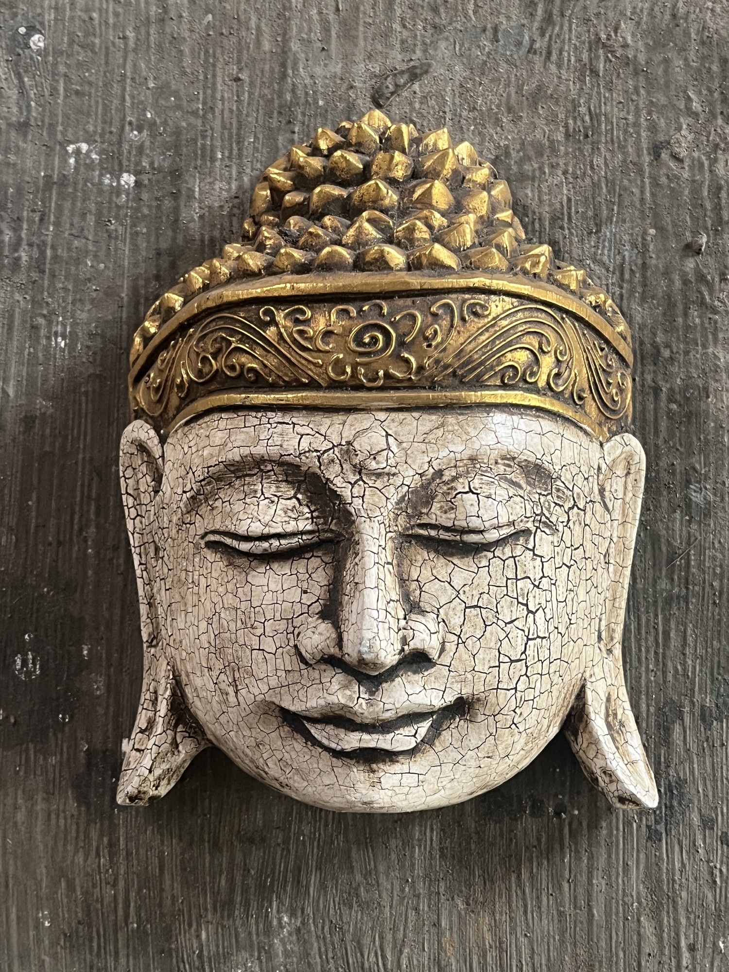 Buddha-Maske, weiß/gold, B 16 cm, T 6,6 cm, H 20 cm von fischer's lagerhaus