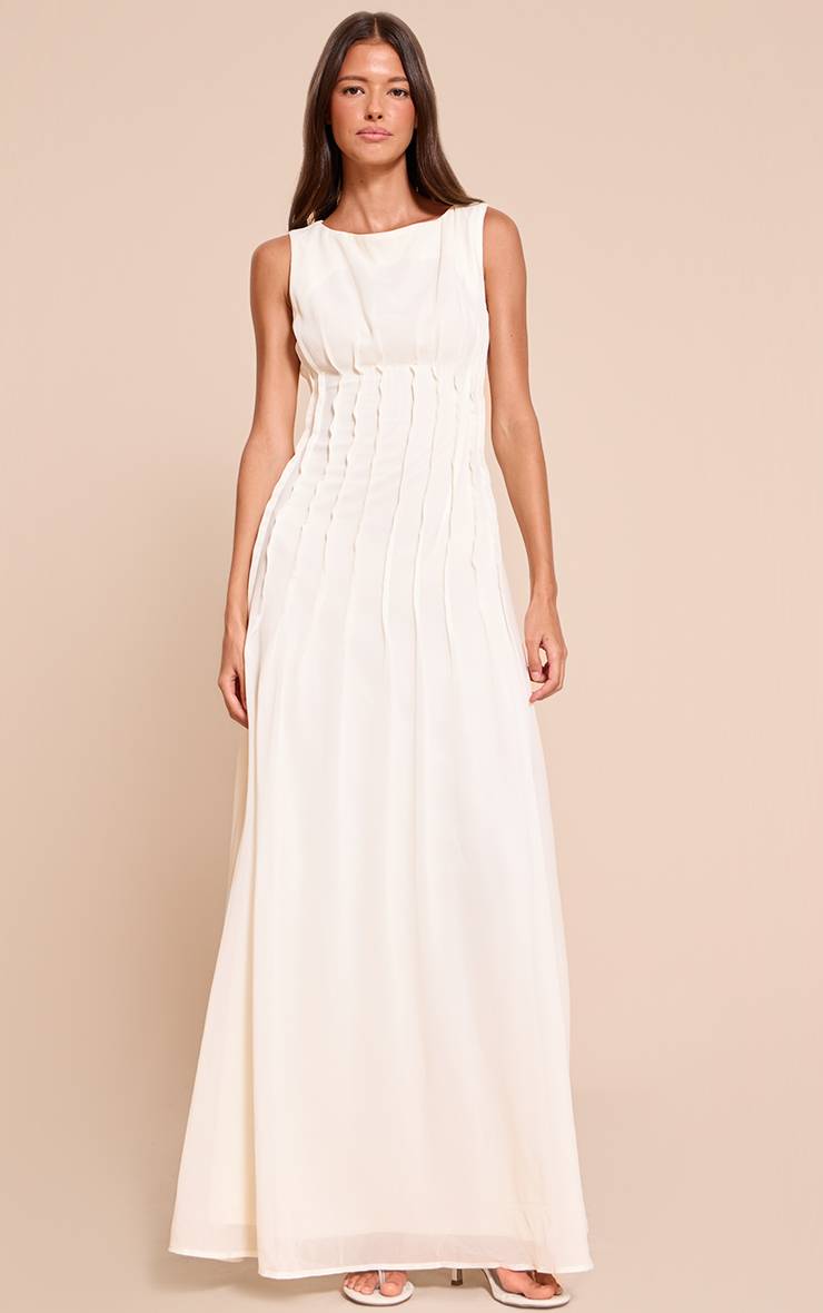 Crème Robe Longue Sans Manches En Mousseline Rouille Avec Détails Plissés
