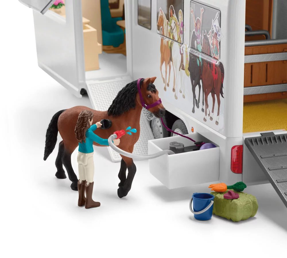 CAMPING CAR EQUESTRE