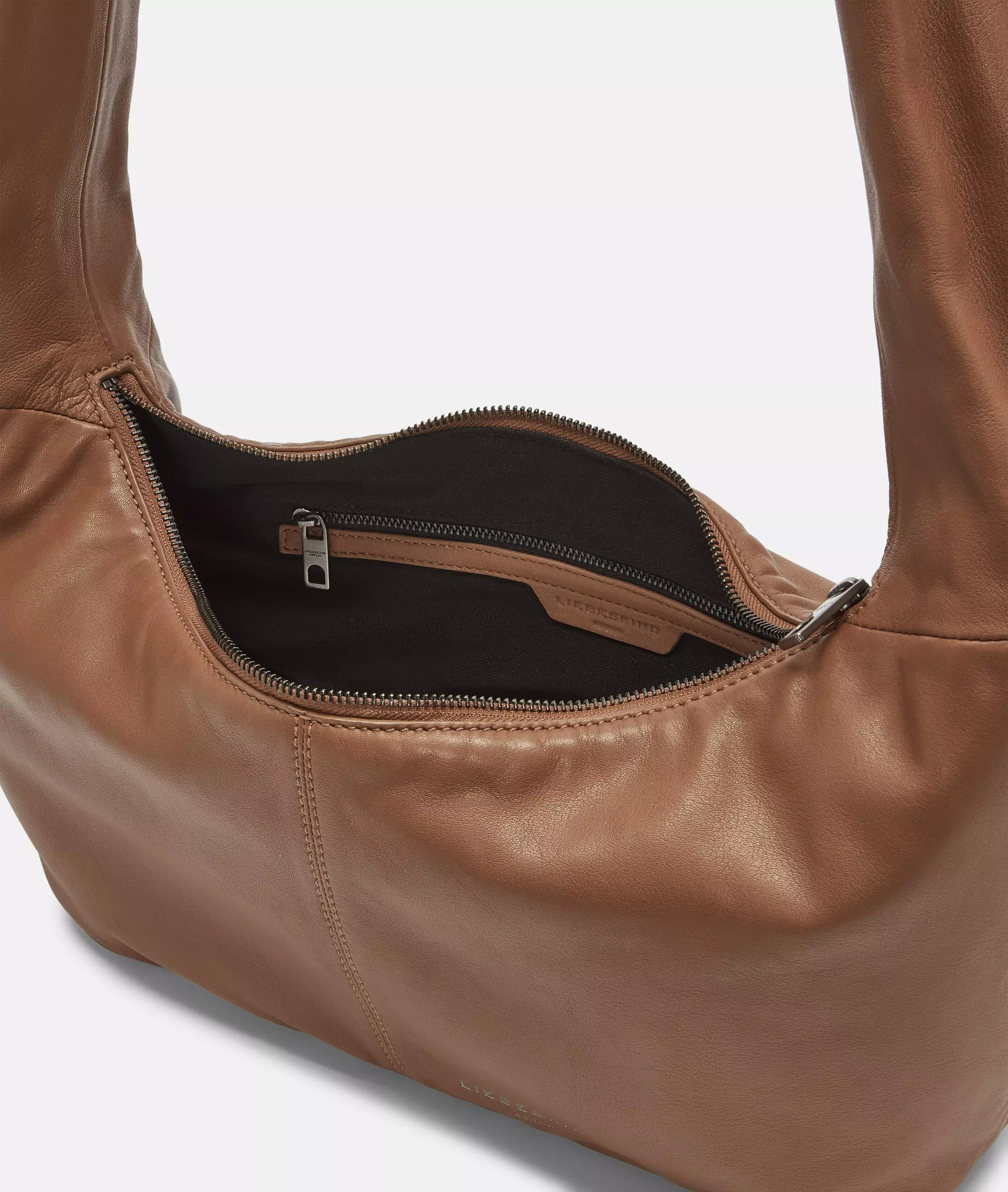 Bo Hobo M Spacious bag made from sheepskin