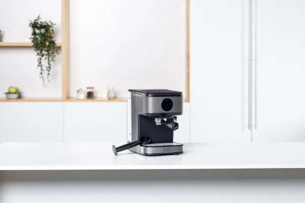 Black & Decker BXCO850E, Espressomaskine, 1,5 L, Malet kaffe, 850 W, Sort, Rustfrit stål