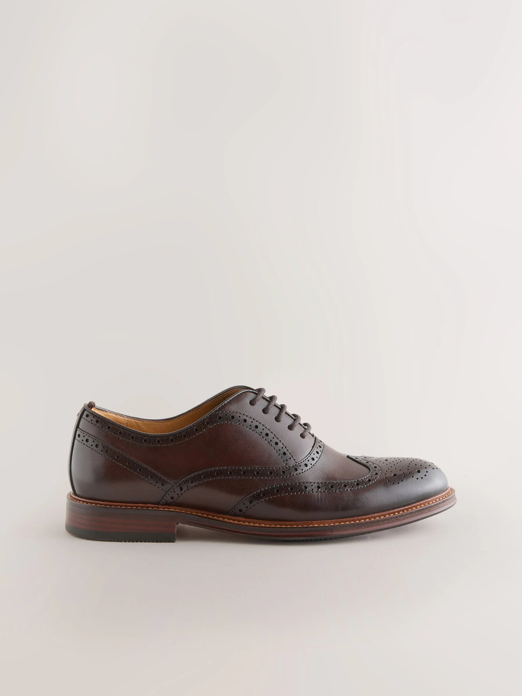 Bruin - Oxford Wingcap Leather Shoes
