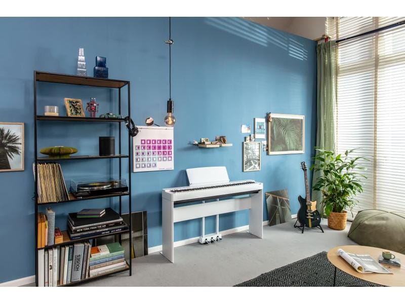 Yamaha E-Piano P-225WH Kompaktes Digitalpiano mit Klang und Funktionen für fortgeschrittene Spieler