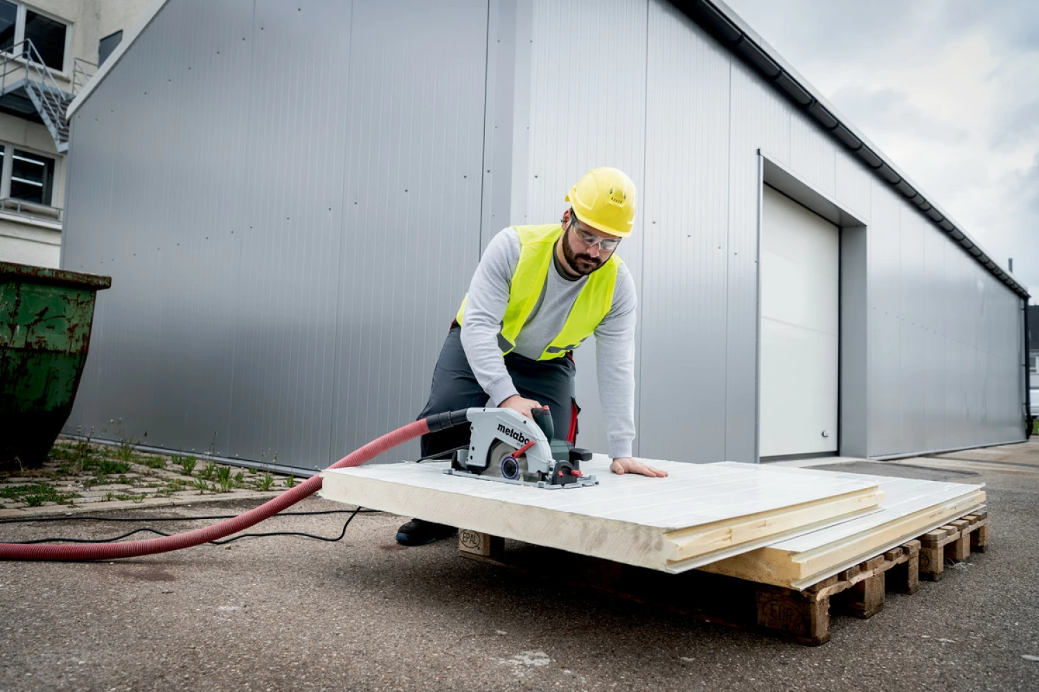 Metabo KS 85 FS Cirkelzaag incl. geleiderail - 2000W - 235mm