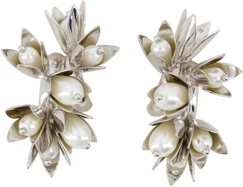 Simone Rocha Oorbellen - Flower Earrings - Pearl - Silver in silver