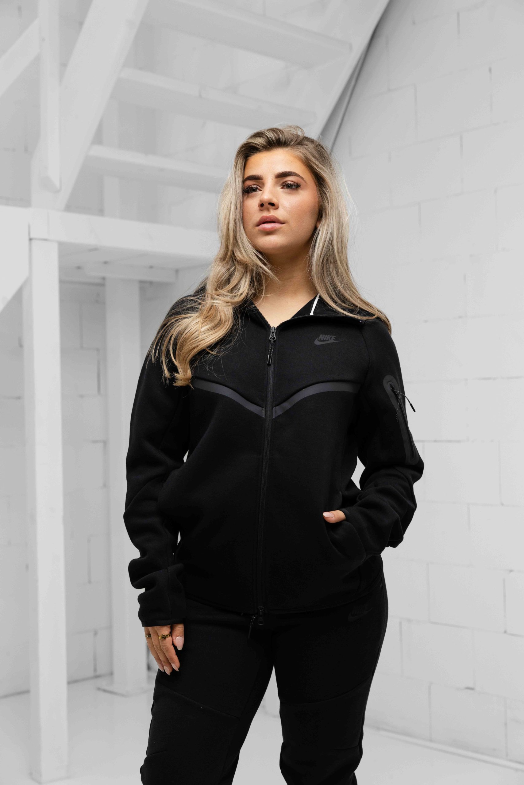 Nike Tech Fleece Trainingspak Dames Zwart