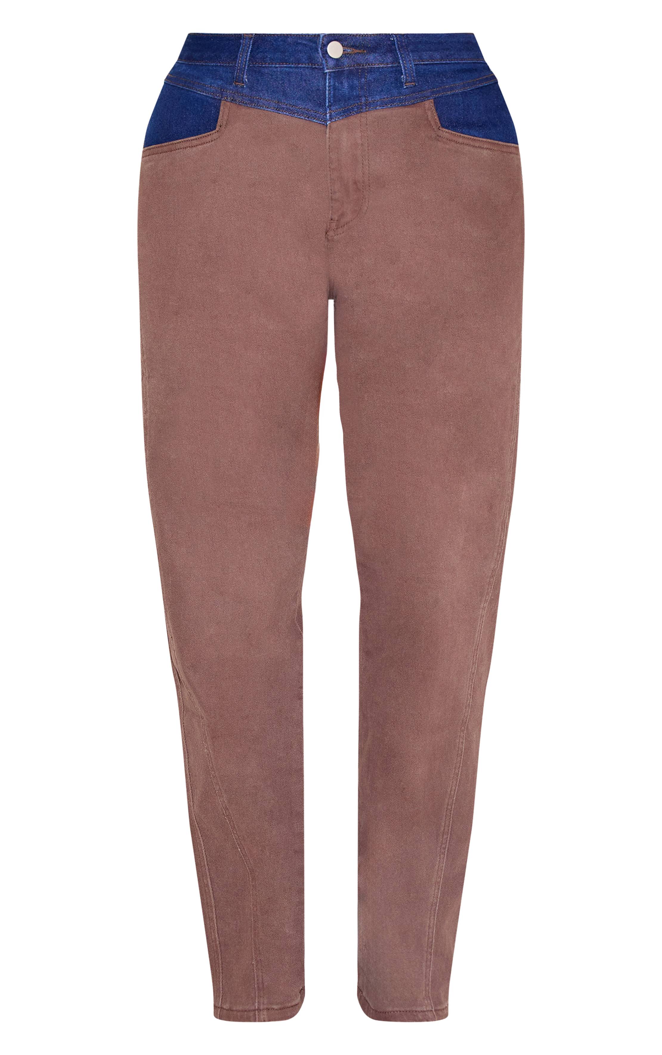 Chocolat Jean Droit Taille Haute En Denim Stretch Shape Avec Taille Contrastante