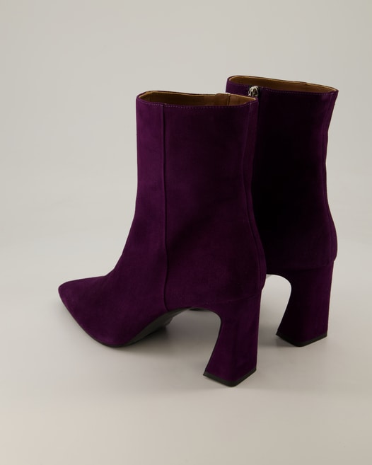 Konstantin Starke T-07 Stiefeletten in Lila