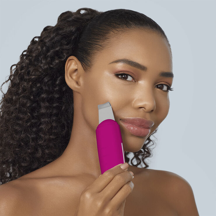 GESKE MicroCurrent Skin Scrubber & Blackhead Remover | 9 in 1