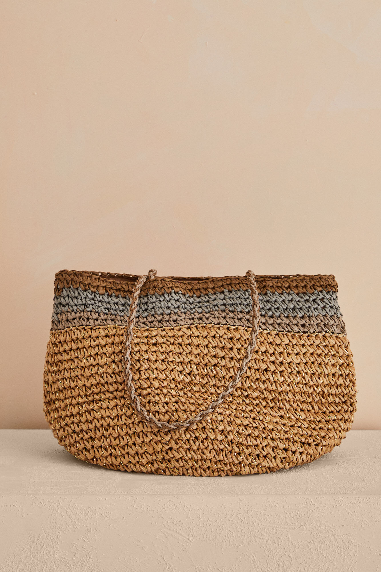 Bolsa de praia média em ráfia - cor nude