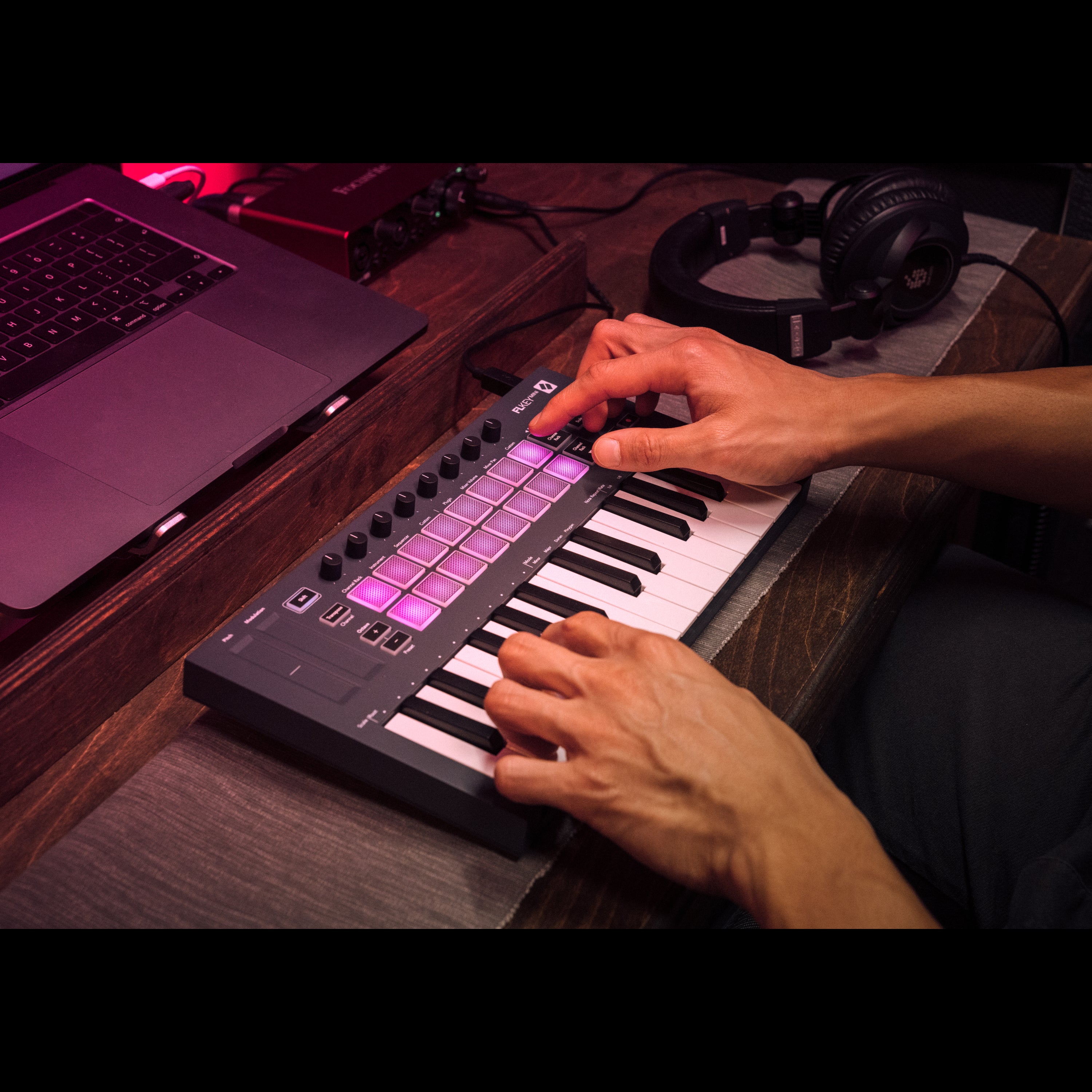 Novation FLKEY-MINI USB/MIDI keyboard voor FL Studio