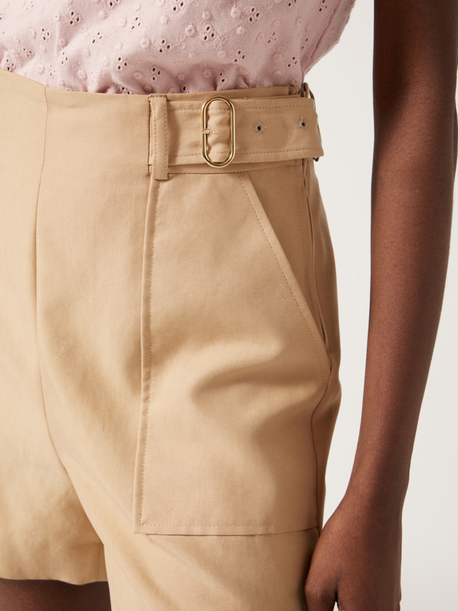 Short taille haute