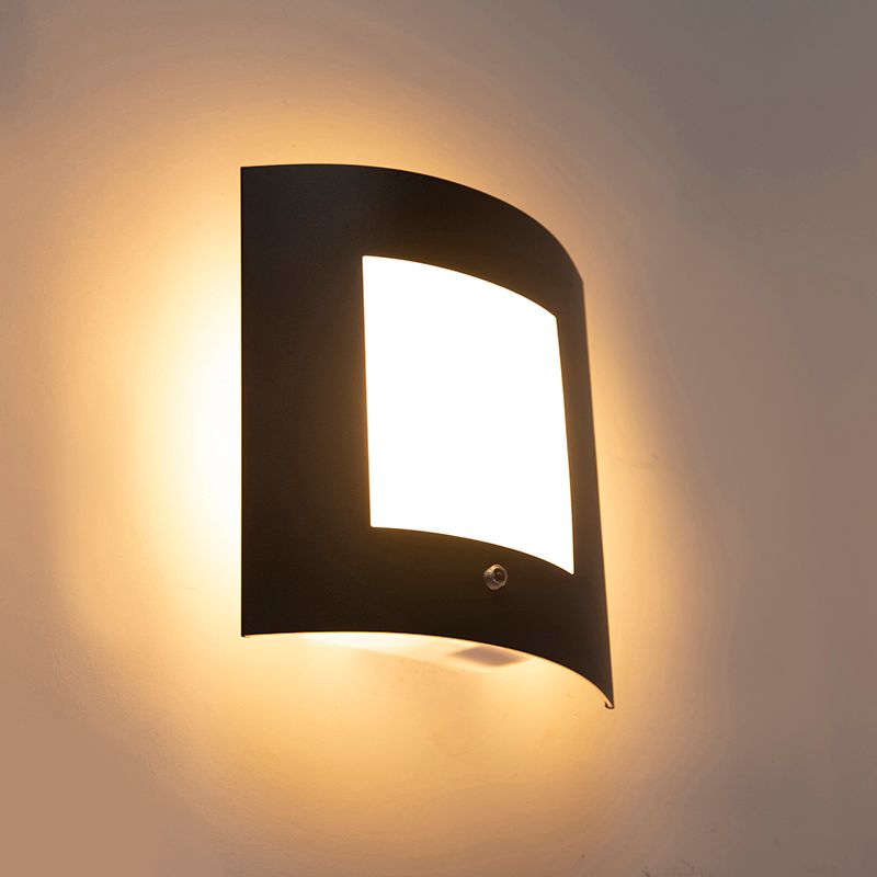 Buiten wandlamp antraciet IP44 schemersensor - Emmerald