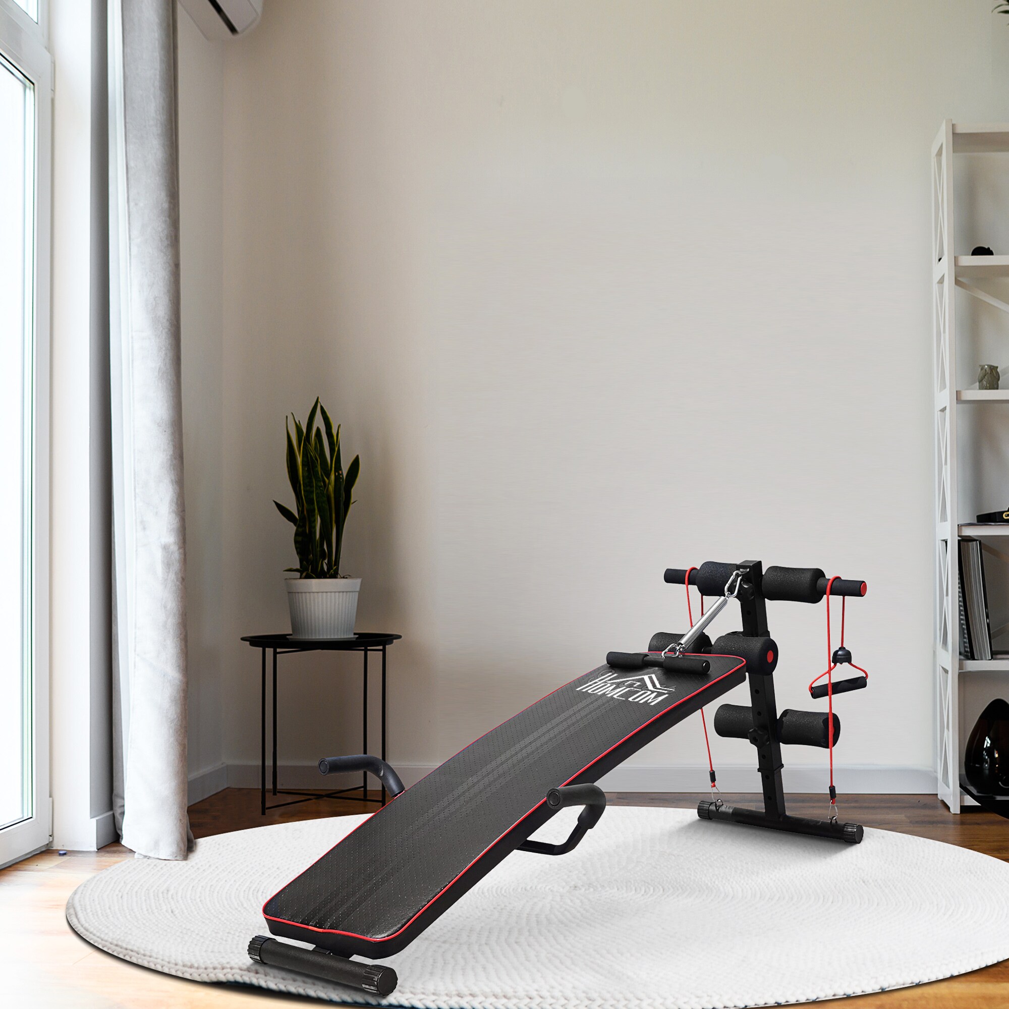 HOMCOM Sit-Up-Bank mit Widerstandsbänder schwarz, rot 137,5 x 55,5 x (50–68) cm (LxBxH)