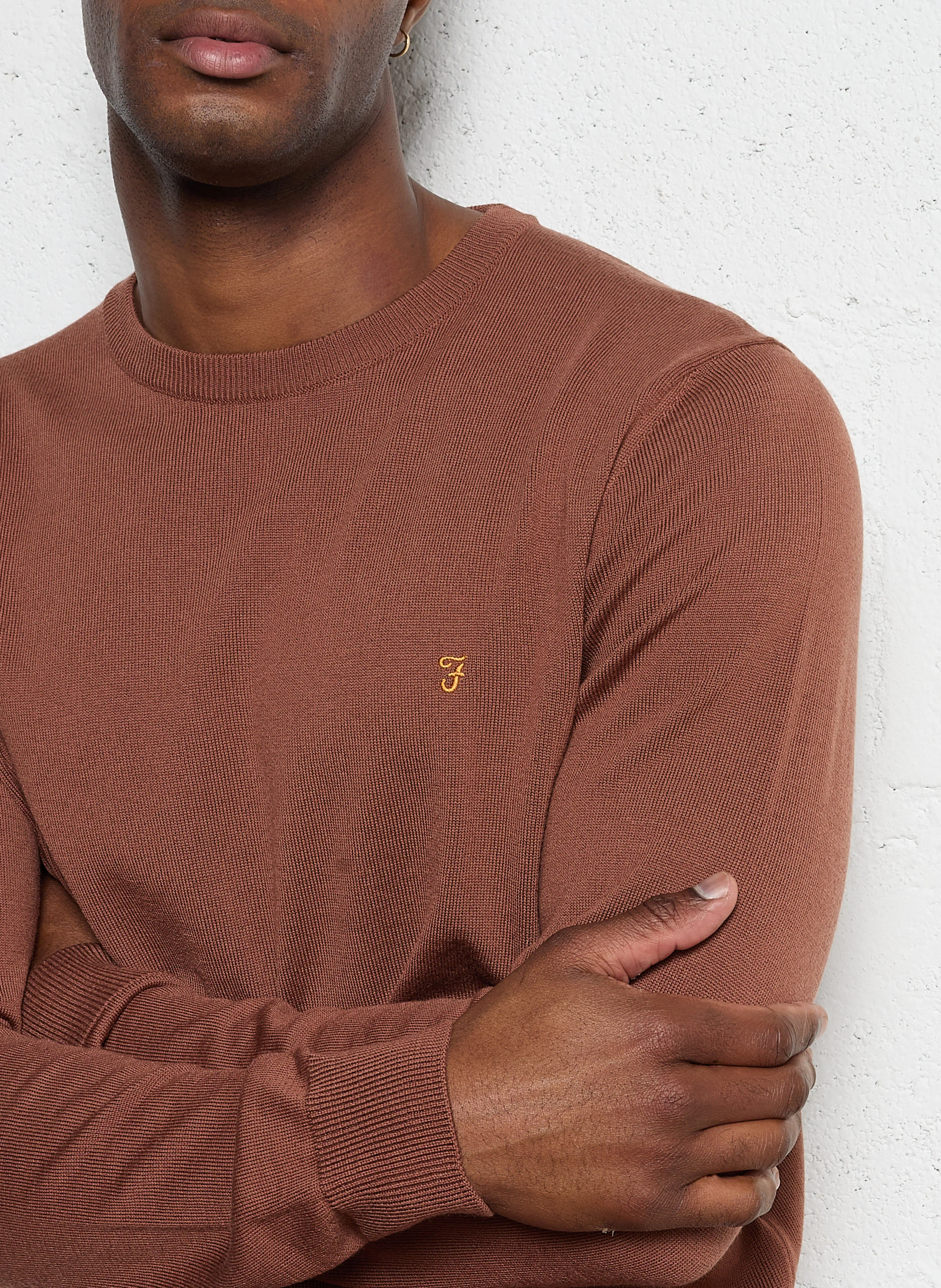 MULLEN - Pull regular en coton bio | Marron
