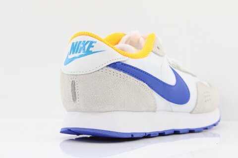 Nike Sneaker