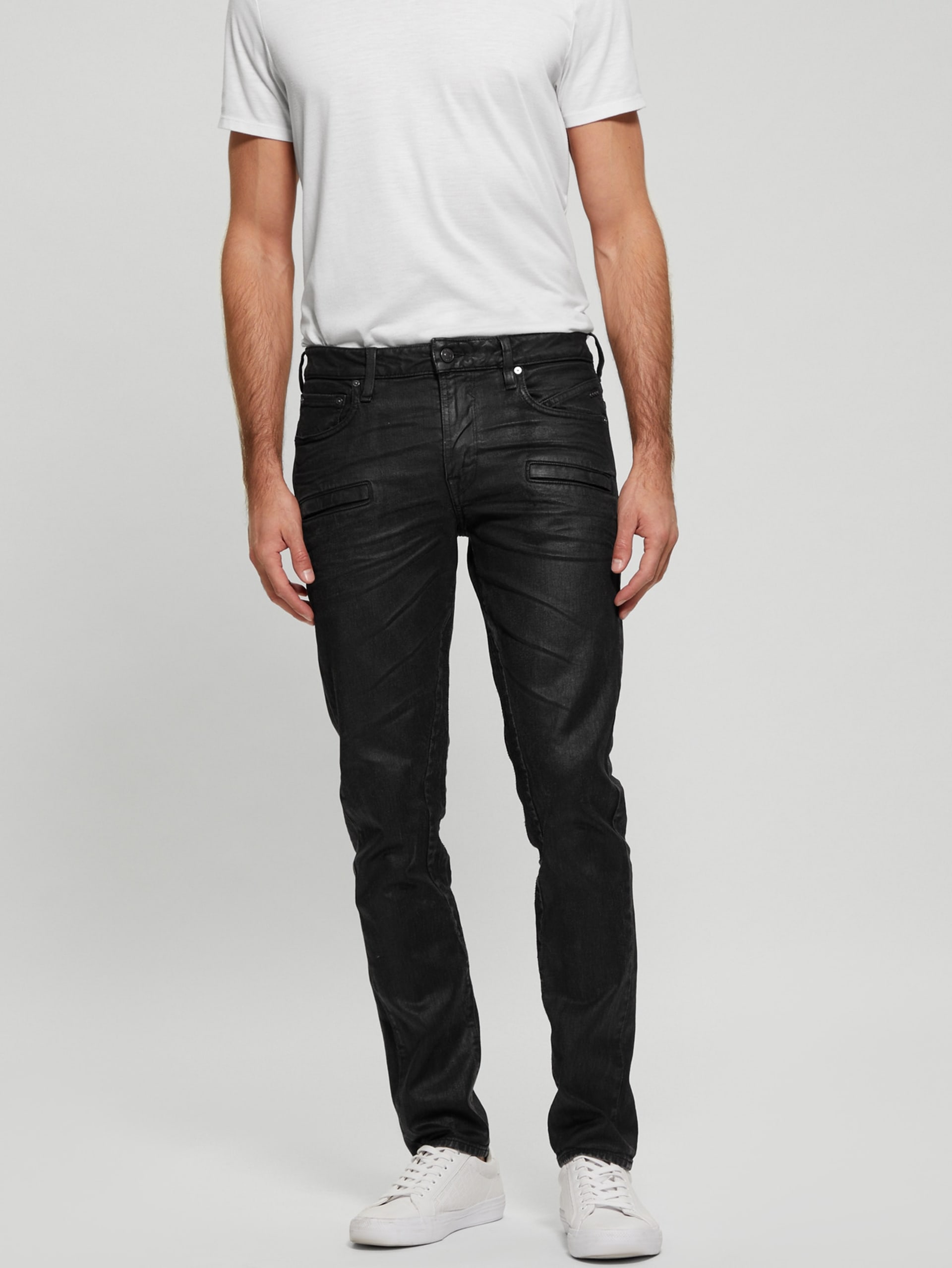 Calça jeans Finnley revestida, corte slim e afunilado.