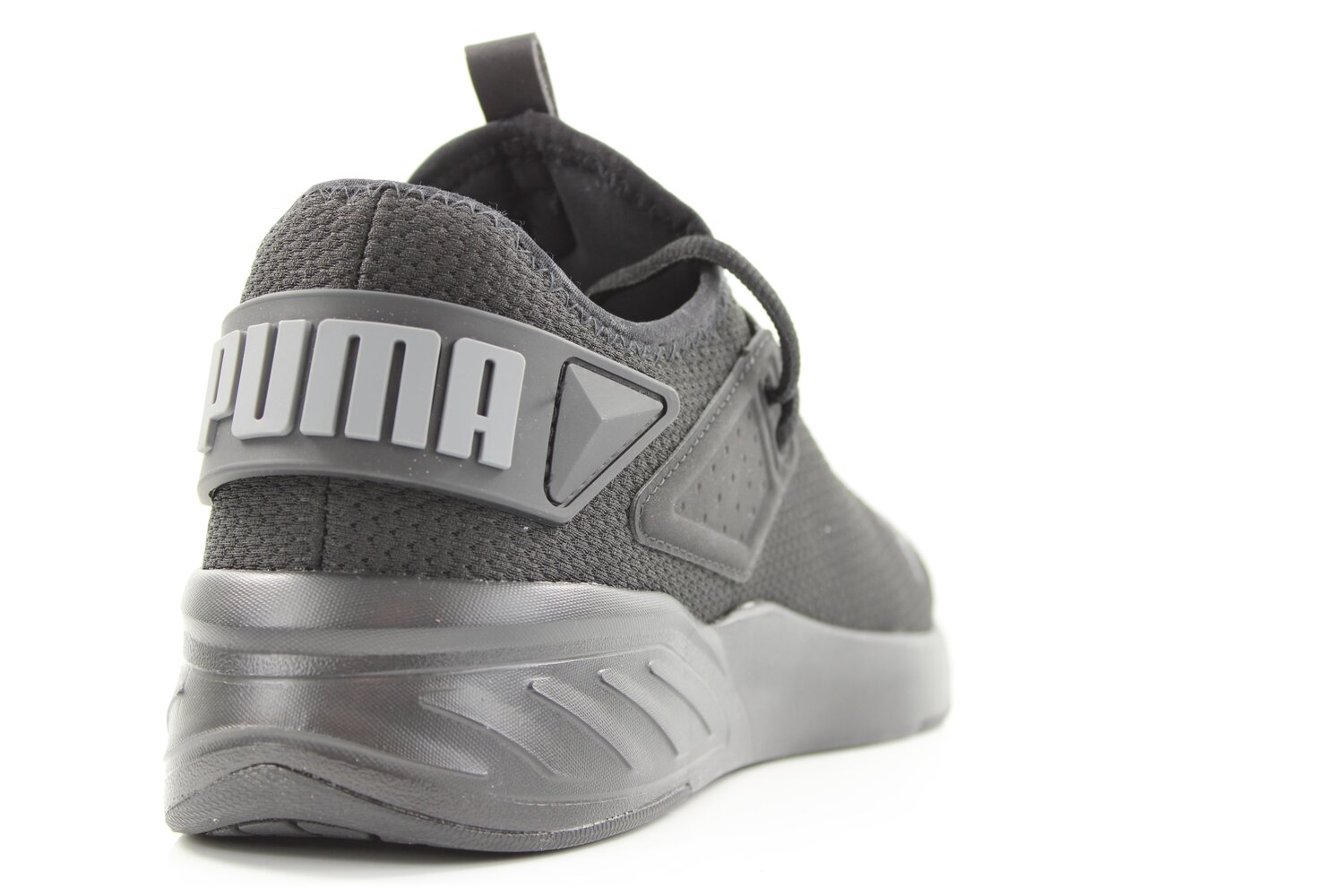 PUMA Amare
