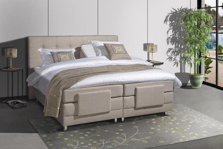 MÃ¶rgenn Elektrische boxspring Doha Beige 180x200 inclusief montage