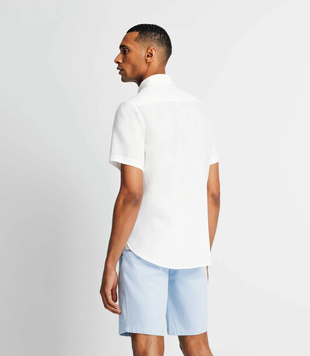 Chemise casual en lin blanche